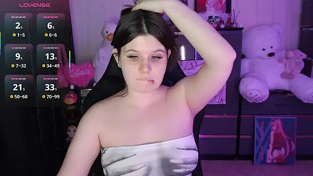 دردشة AmyVibess الجنسية المباشرة