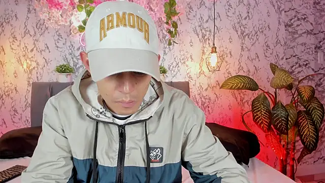 Bonny_and_carrot Chat XXX in diretta