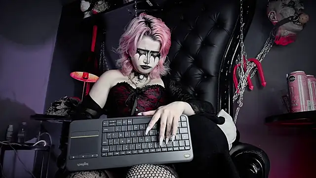 XXX chat uživo modela Navier__