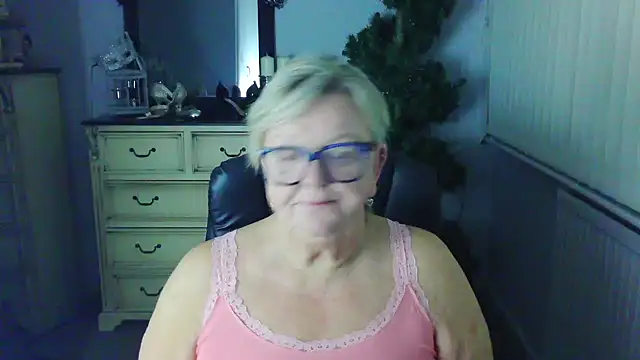 BridgetBlueEyes Chat XXX in diretta