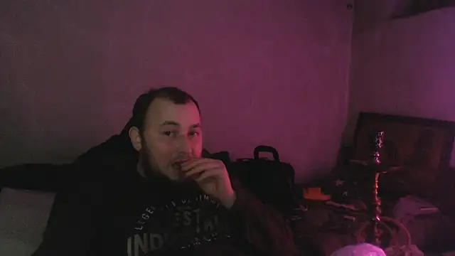 BIG-COCK-OMG Live XXX-chat