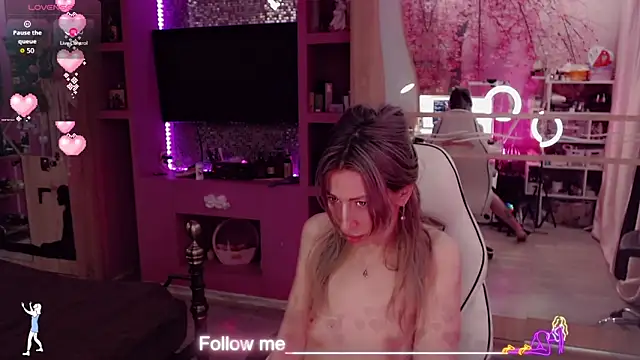 Živý XXX chat AnnieGOld_