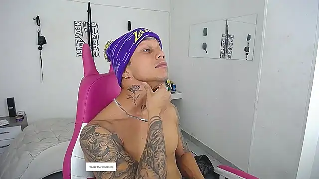 Leonard_Price Live XXX-chat