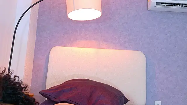 Chat XXX ao vivo de Tracielowe_w