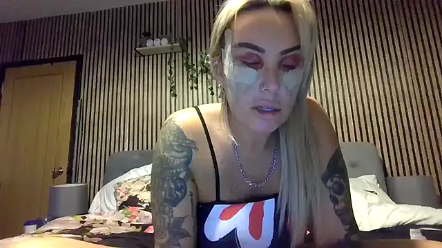 poppyinga1 现场XXX聊天