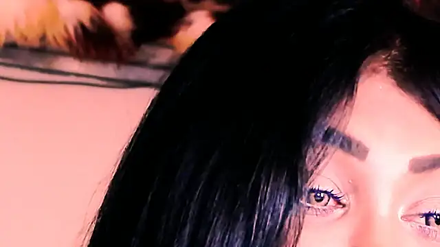 indian_dreamgirl Adlı Modelin Canlı XXX Sohbeti