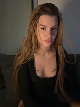 Chat XXX ao vivo de EmiliaCatalina