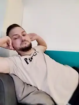 Chat +18 de KingOfKingsX ao vivo