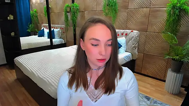 Chat +18 de TrueReincarnation ao vivo