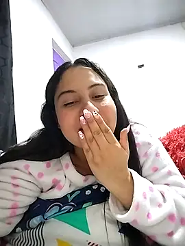 Chat XXX ao vivo de esmeralda_jadees