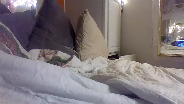 Cum515088: διαδικτυακό σόου στην κάμερα