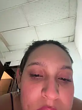 twohornys লাইভ XXX চ্যাট