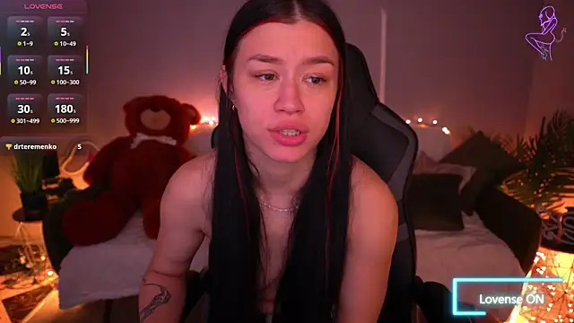 FataleNellien Live XXX chat