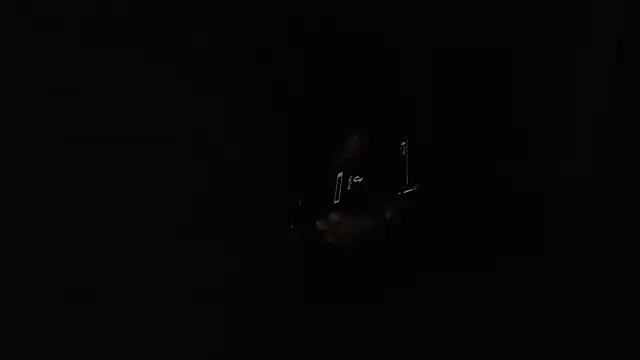 astrid_blaze_27 Adlı Modelin Canlı XXX Sohbeti