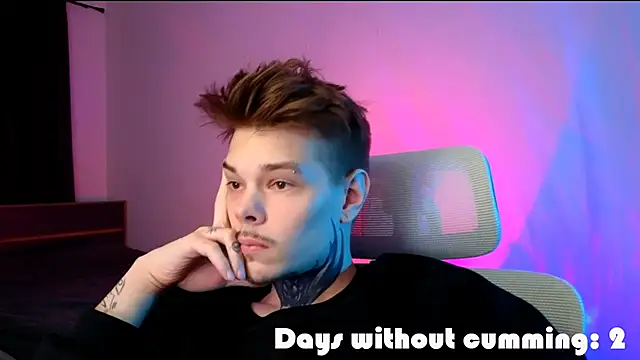 DENIS_HEREのウェブカメラショー