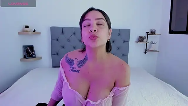 Saraarouusee live XXX chat