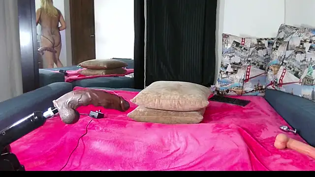 Carla-Bonny18n Live XXX chat