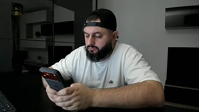 Chat +18 de DravenPeak ao vivo