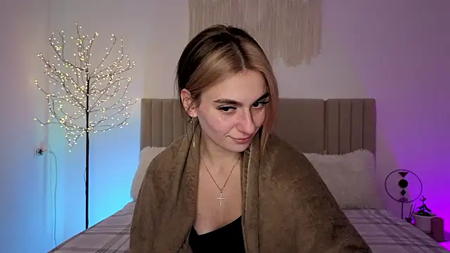 Little_mia__: απευθείας συνομιλία ΧΧΧ