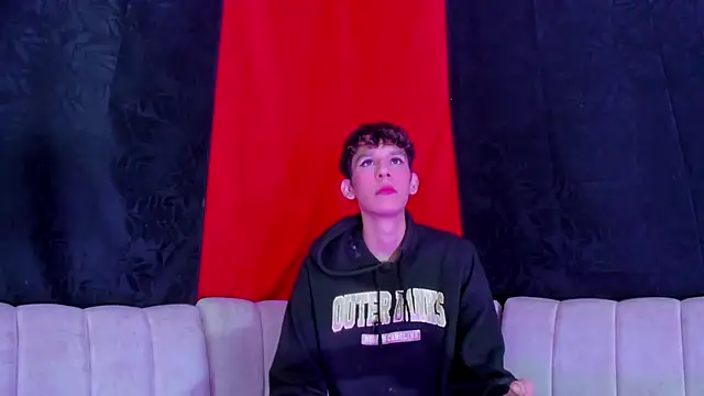 Pleasure_boys_hot Webcam show