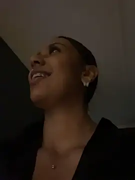 MiilaBlake's Webcam Show