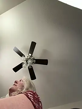 Show modela Kaitlyn_Winters na web-kameri