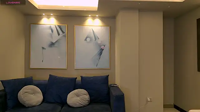 AmaliaCrus 现场XXX聊天