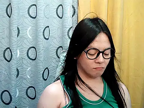 Show modela mush_mush na web-kameri