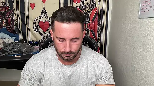 brettmycles28: вебкам-шоу