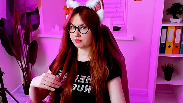 Chat +18 de CarolGiggly ao vivo