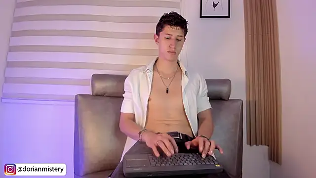 Chatroom XXX en direct de Dorianmistery2322_