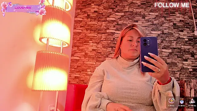 Онлайн чат XXX Elise-Leyton