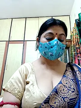 Ratna-777 Live XXX Chat