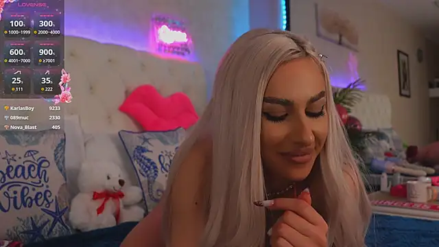 KarlaBartn Live XXX chat