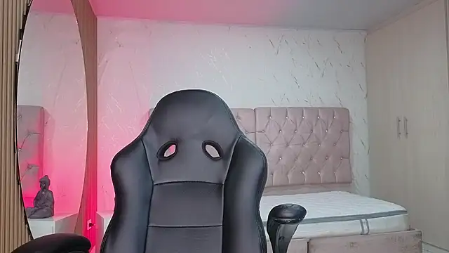 eliza_eup Chat XXX in diretta