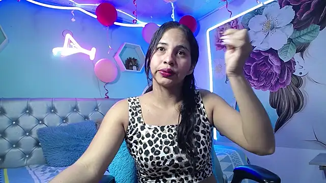 Онлайн чат XXX nicol_ross19