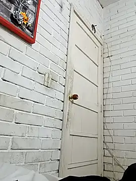 valeriaswang_Lucas 现场XXX聊天