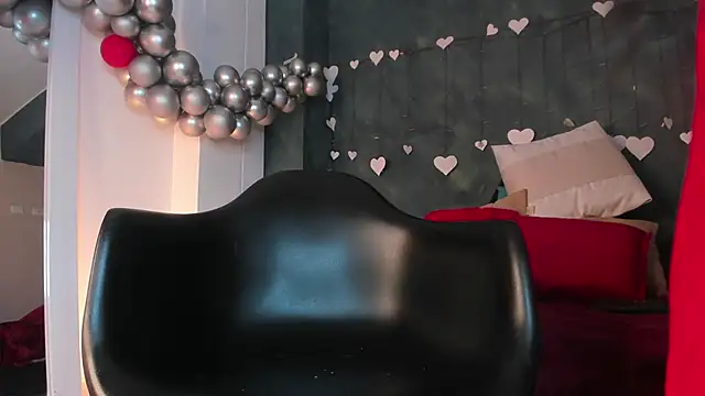 XXX chat uživo modela GingerMoon_