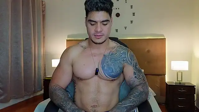 Онлайн чат XXX Steven_Velez