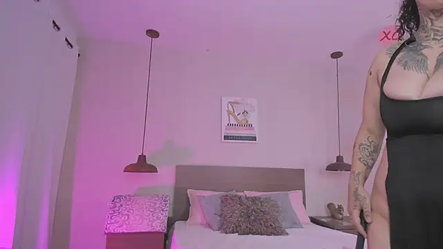 Katyrousee: απευθείας συνομιλία ΧΧΧ