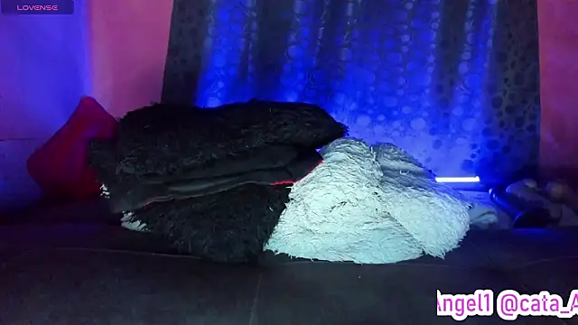 XXX chat uživo modela Cata-angel