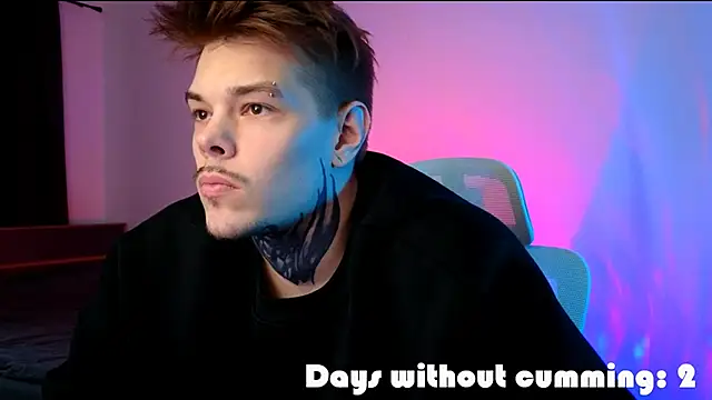 Živý XXX chat DENIS_HERE