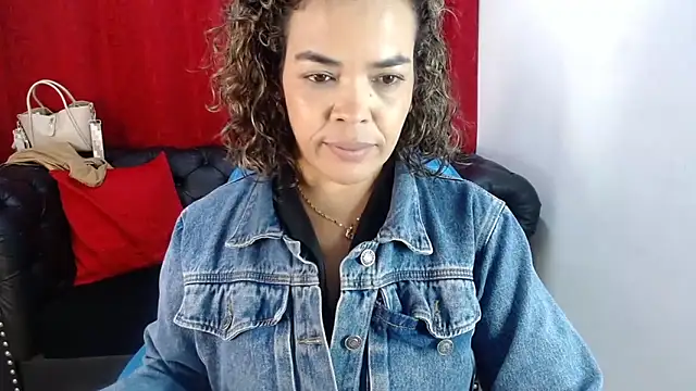 Živý XXX chat Abril_Beltran_