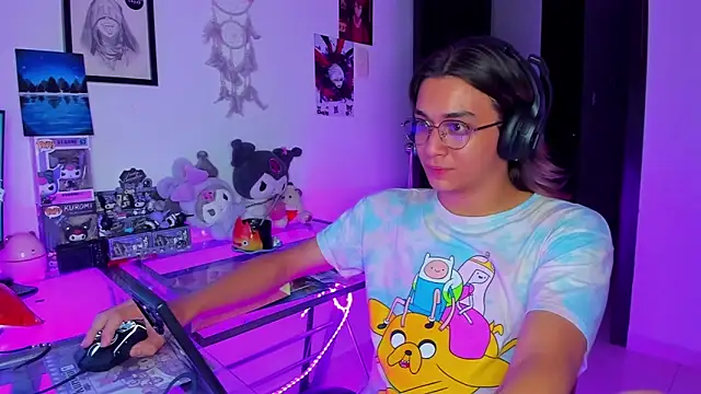 Živý XXX chat KeitaMoon