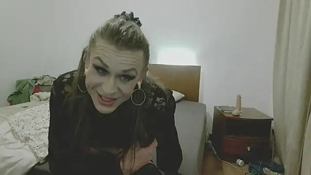 Chat +18 de lilianashemale ao vivo