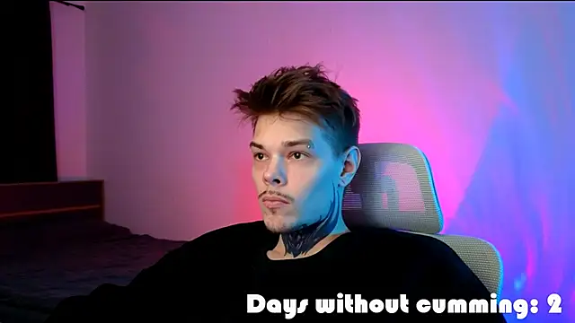 Živý XXX chat DENIS_HERE