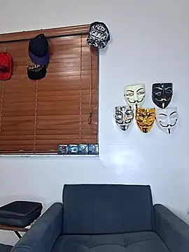 Zander823 Live XXX Chat