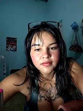 KattalellaGomez Chat XXX live