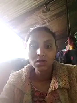 Juli_rathore webkamerás műsora