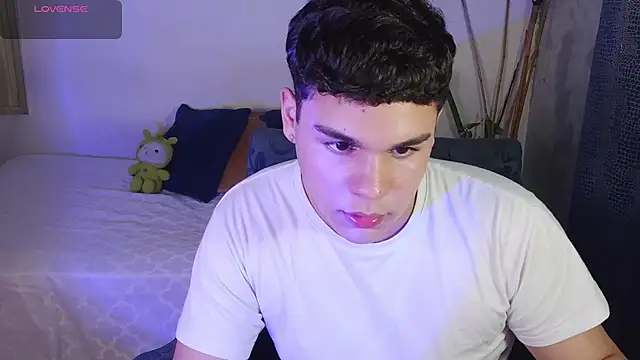 eithan_jonnes – Live XXX-chat